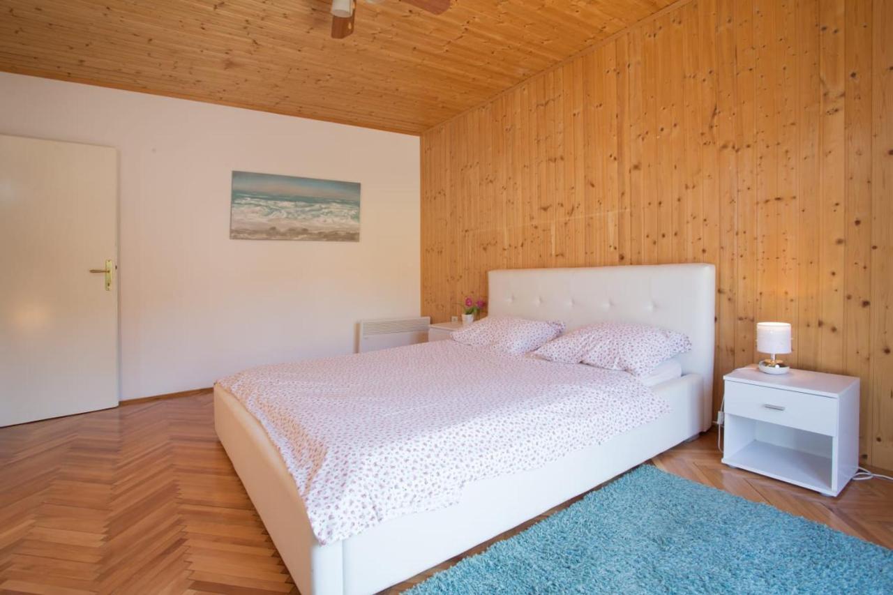 Holiday Home Antonija Stari Grad  Exterior foto